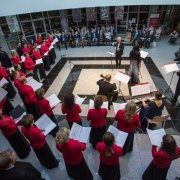 Koncert powitalny w wykonaniu chóru Cantores Varmiensis pod batutą Benedykta Błońskiego fot. Michał Niewdana