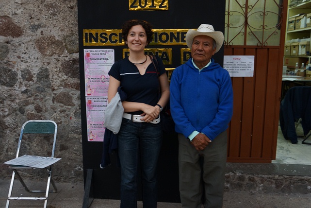 Kierownik projektu wraz z miejscowym kronikarzem, Agustinem Ranchero Marquez